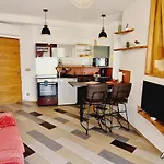 Magnifique Appartement Avec Balcon Vue Mer A L\'Entree D\'Ajaccio